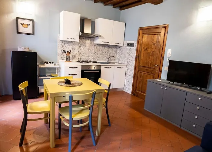 Residenza Roma アパート ピストイア